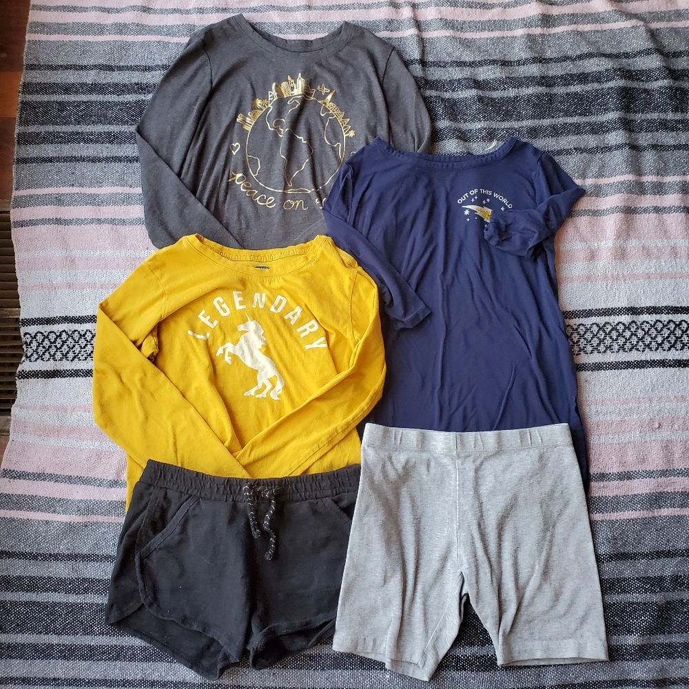 Girls Lot of Long Sleeve Tops and Shorts SZ S/M